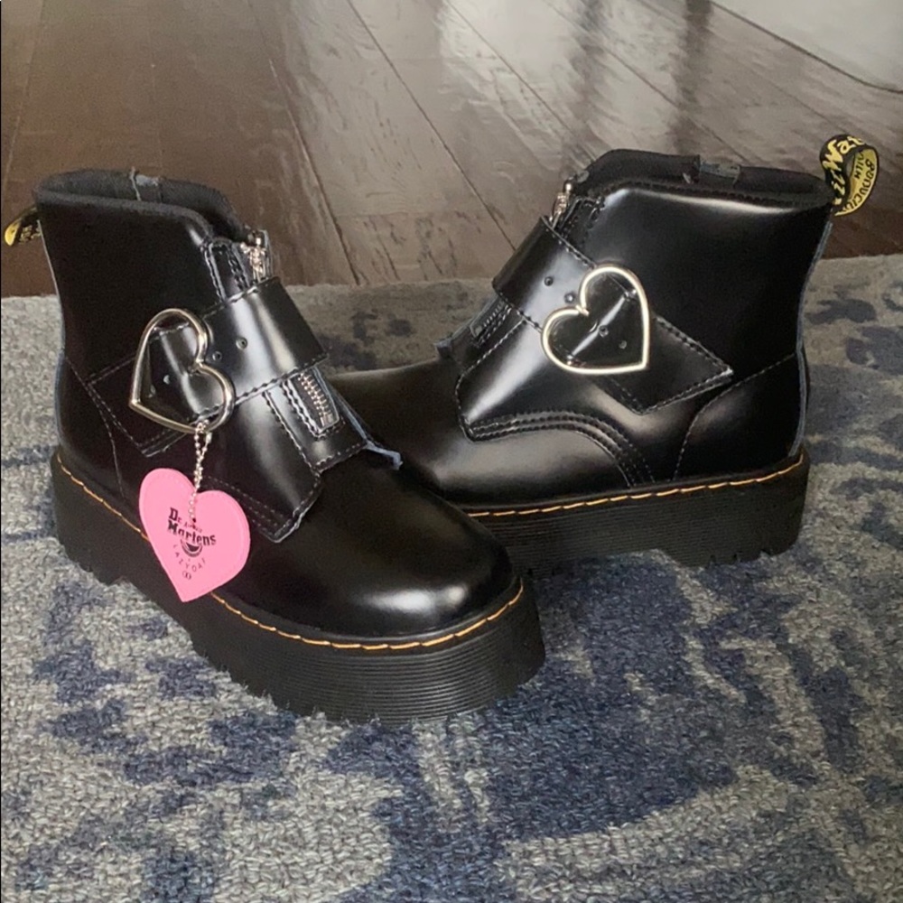 Rare Dr. Martens x Lazy Oaf leather heart boots